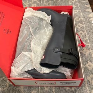 Hunter Navy Tall Matte Waterproof Rain Boots